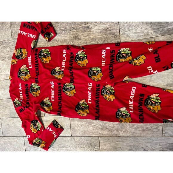 Chicago Blackhawks Pajamas PJ Romper size Medium One Piece Pockets NHL Hockey - Picture 7 of 9